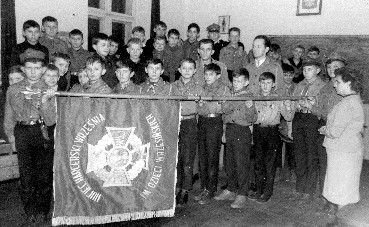 2. WDH - przyrzecznie harcerskie w dniu 12 grudnia 1964 r.